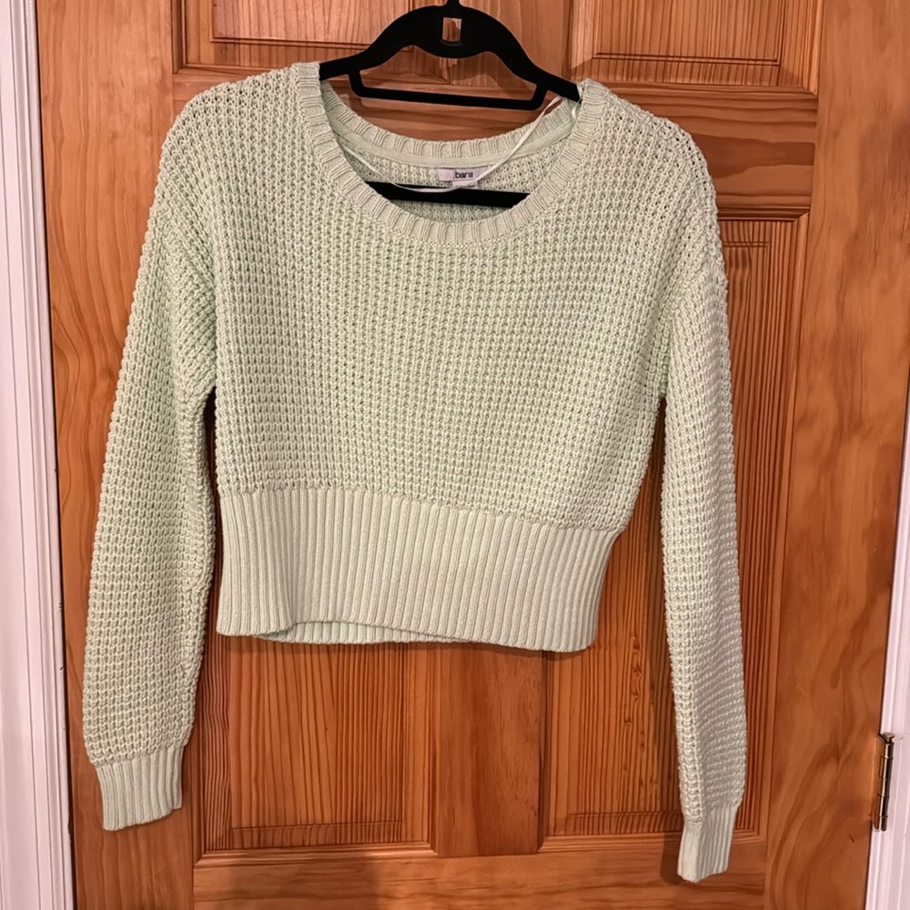 Bar III bright green crop sweater